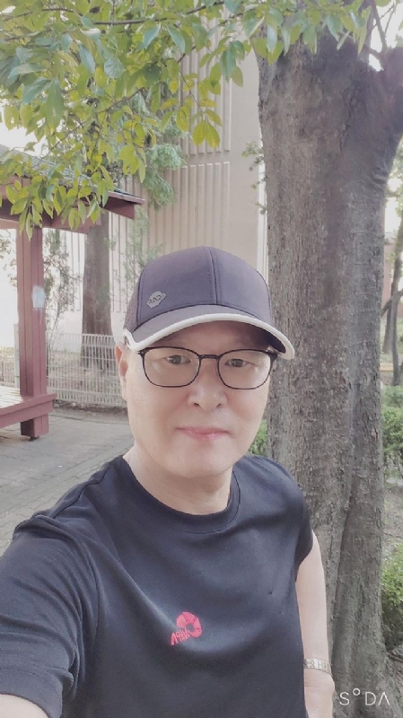 脏尘的第一张照片--王婆说媒