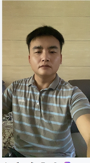 走在红毯那一天的第一张照片--王婆说媒