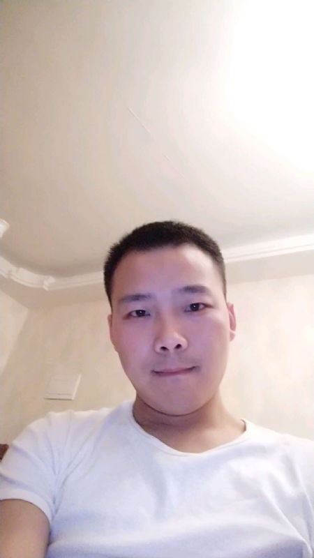 李先生的第一张照片--王婆说媒