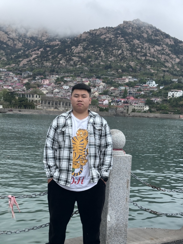 谨慎的第一张照片--王婆说媒