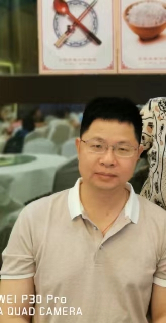 车che的第一张照片--王婆说媒