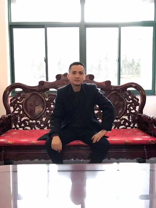 有缘再聚的第二张照片--王婆说媒