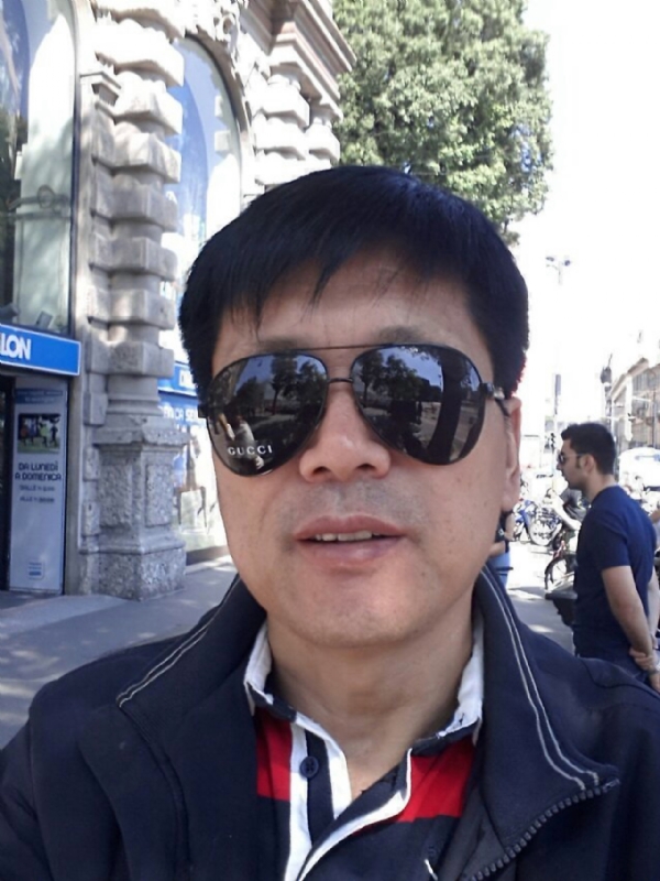 春风的第一张照片--王婆说媒