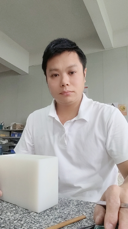 陪你看日出的第一张照片--王婆说媒