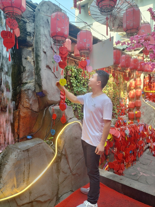 时间不语的第二张照片--王婆说媒
