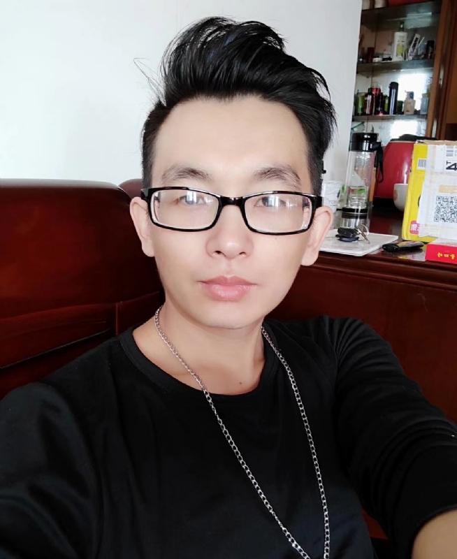 你要女婿不要的第一张照片--王婆说媒