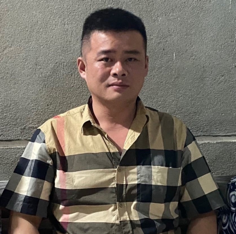 薛其锋的第二张照片--王婆说媒
