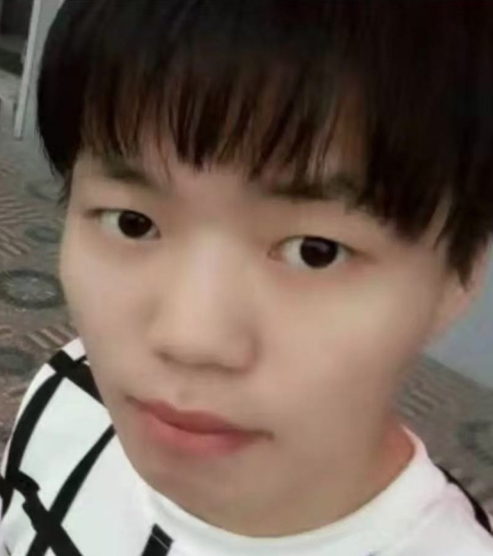 大白的第一张照片--王婆说媒