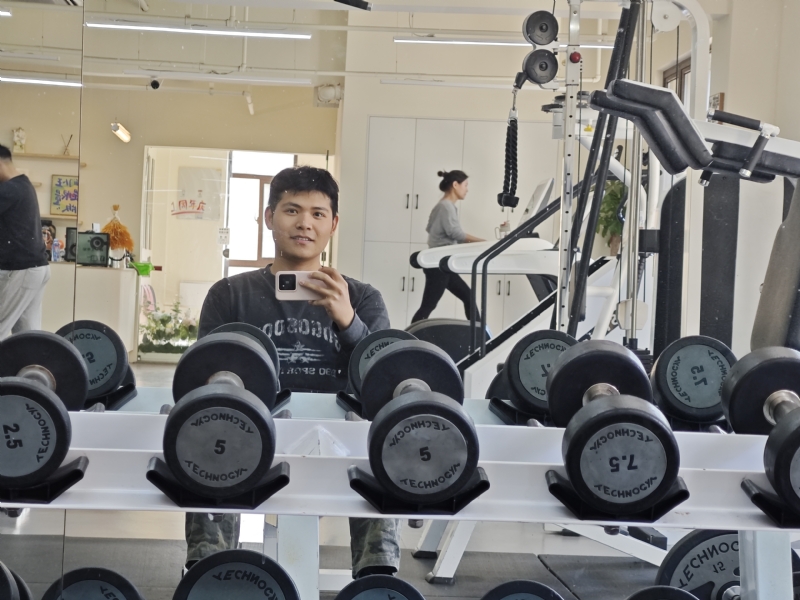 addict的第一张照片--王婆说媒