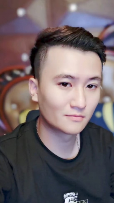 ToTheMoon的第一张照片--王婆说媒