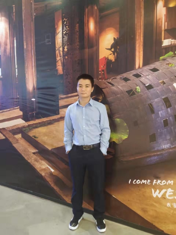 梧桐枫叶的第一张照片--王婆说媒