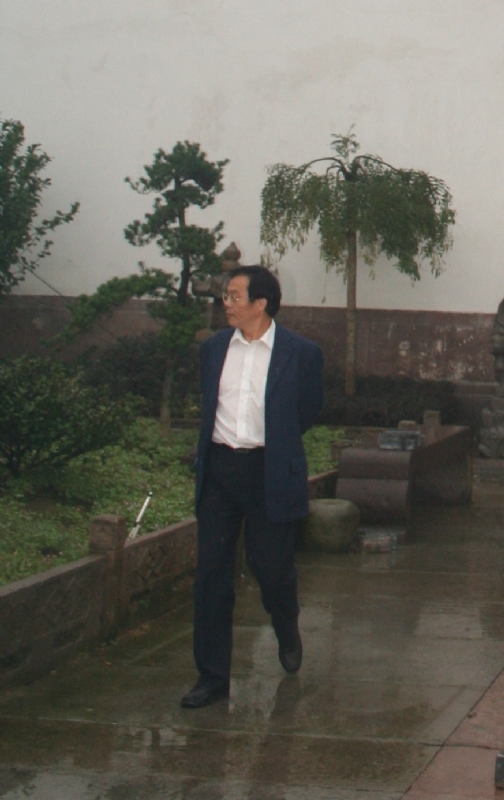 与世为缘的第一张照片--王婆说媒