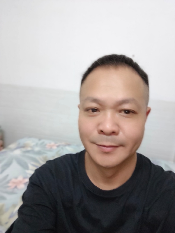王某某的第一张照片--王婆说媒