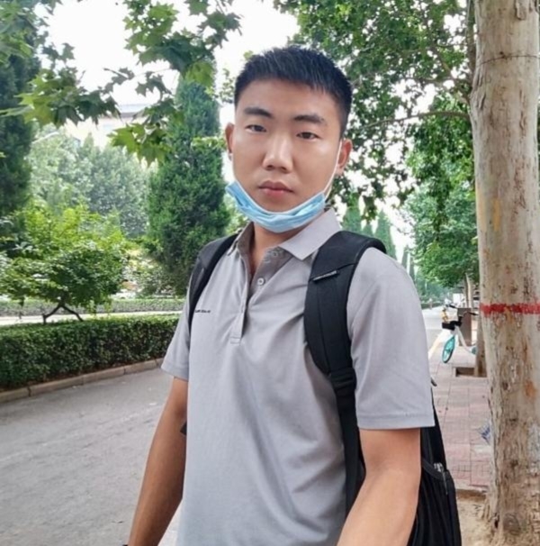 90年男征婚的第一张照片--王婆说媒