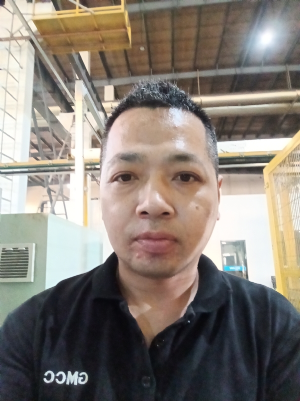 孤单的鱼的第一张照片--王婆说媒