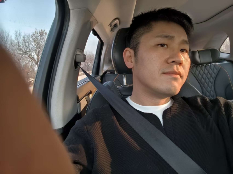 超哥的第二张照片--王婆说媒