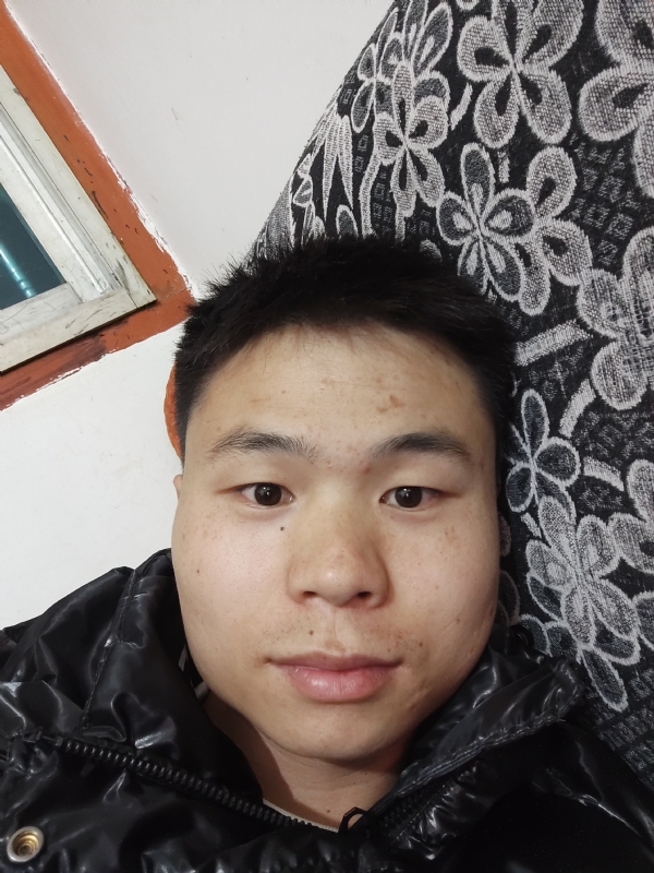 麒麟区幼儿园扛把子的第三张照片--王婆说媒