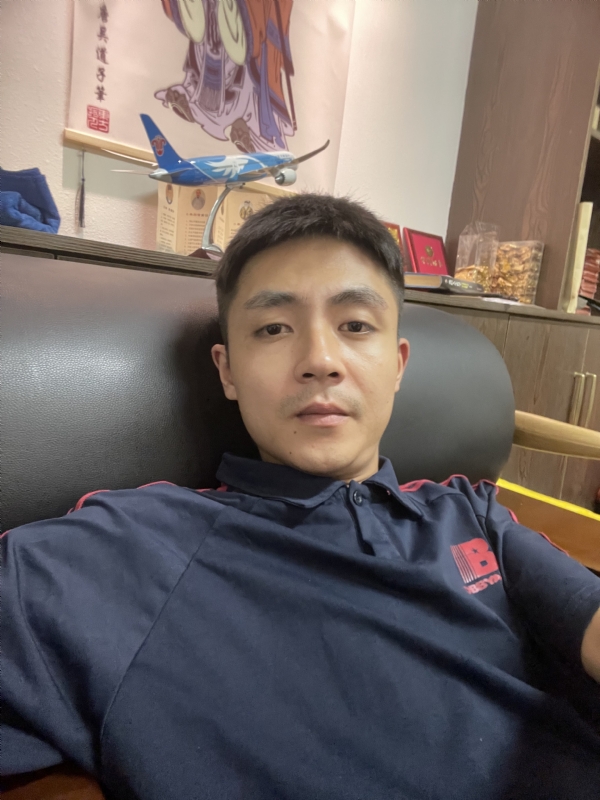 曾曾日上的第一张照片--王婆说媒