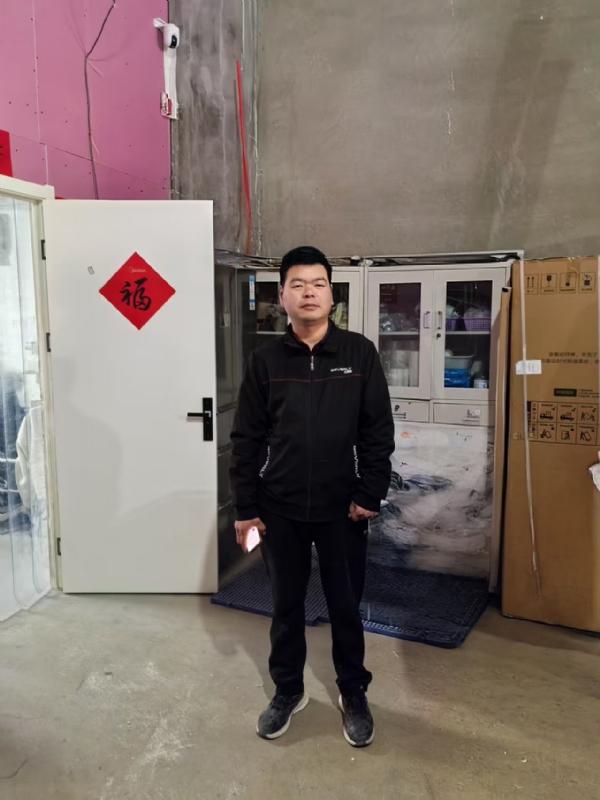 Ltt123的第一张照片--王婆说媒
