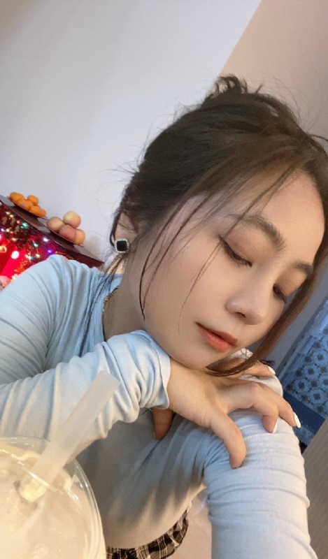艳秋的第一张照片--王婆说媒