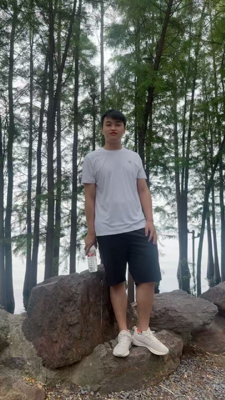 嗯嗯的第一张照片--王婆说媒