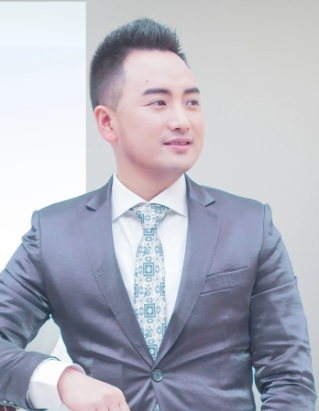 云南肖启龙的第一张照片--王婆说媒