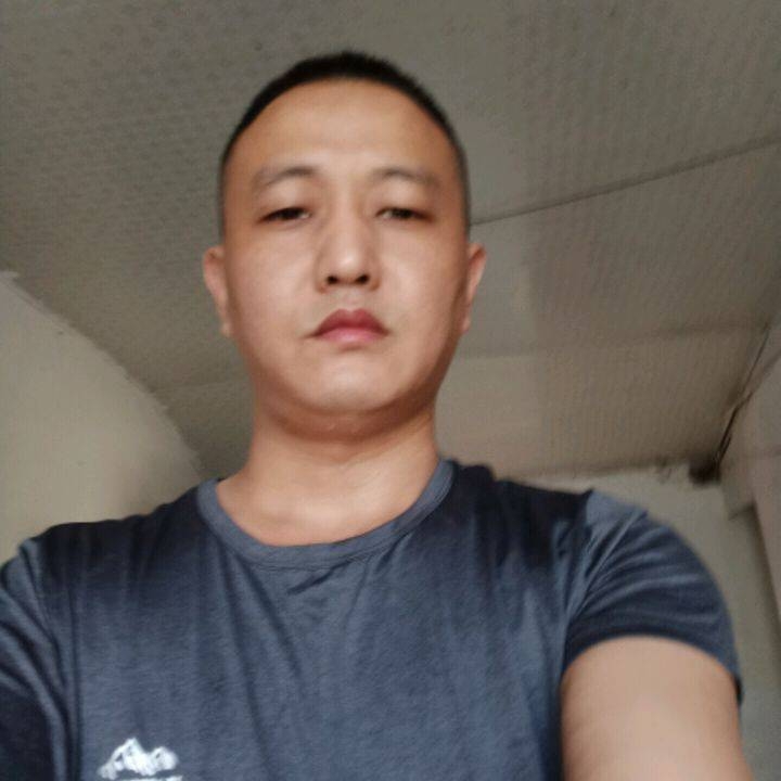大庆小丁的第一张照片--王婆说媒