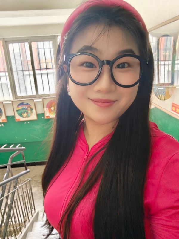 颂宜的第一张照片--王婆说媒