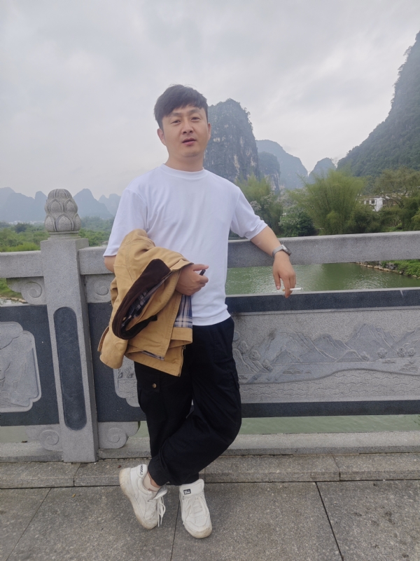 天选之人的第二张照片--王婆说媒