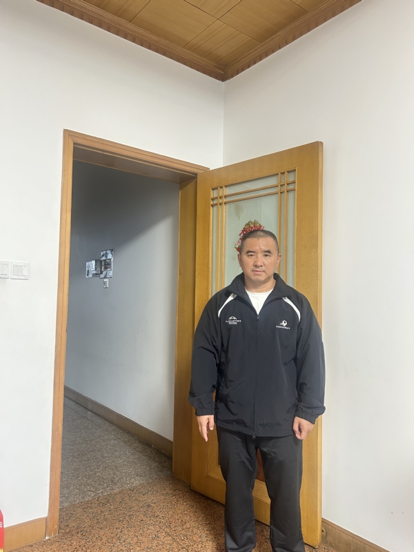 沉稳世界的第二张照片--王婆说媒