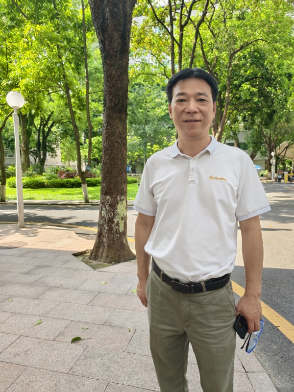 哈哥的第一张照片--王婆说媒