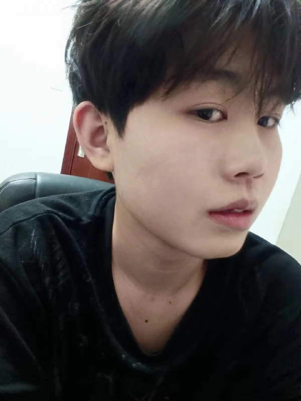 小鱼的第一张照片--王婆说媒