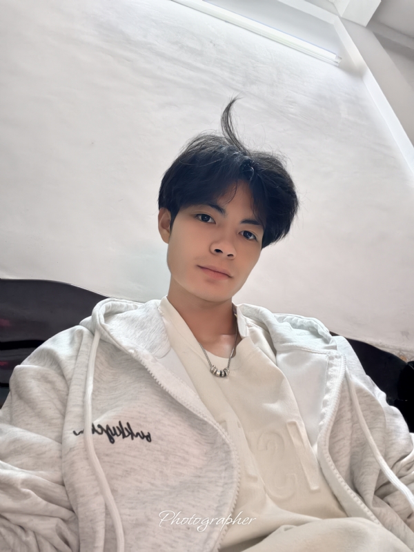 啊云的第一张照片--王婆说媒