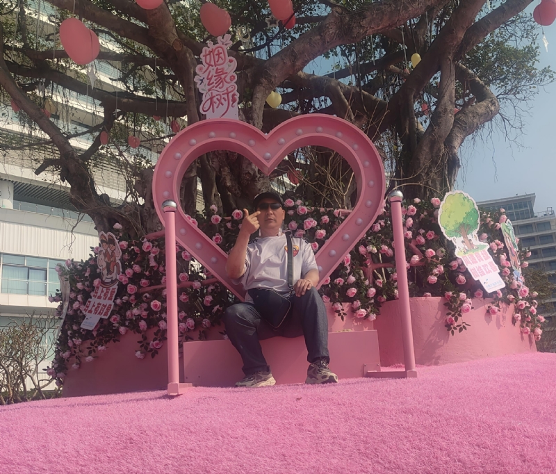 灵魂牵手的第一张照片--王婆说媒