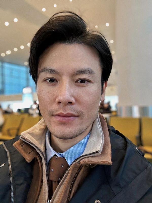 Jiahao的第一张照片--王婆说媒