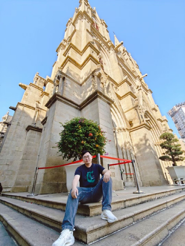 Marco的第三张照片--王婆说媒