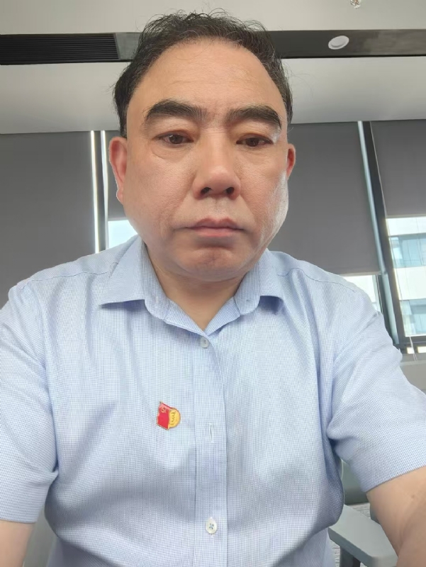 邹先生的第三张照片--王婆说媒