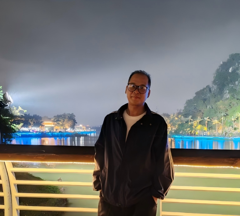 高山流云的第一张照片--王婆说媒