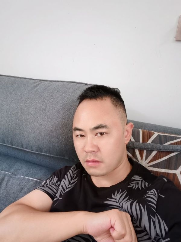 不负遇见的第一张照片--王婆说媒