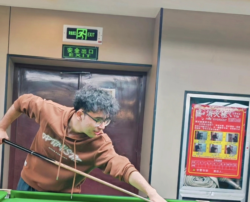 小鬼的第一张照片--王婆说媒