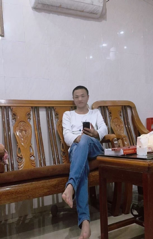 知年的第三张照片--王婆说媒