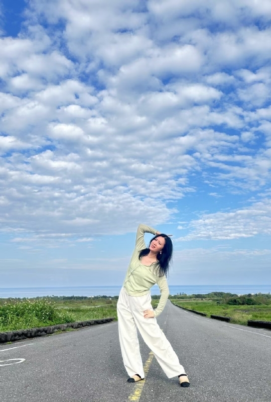 诗蕊的第一张照片--王婆说媒