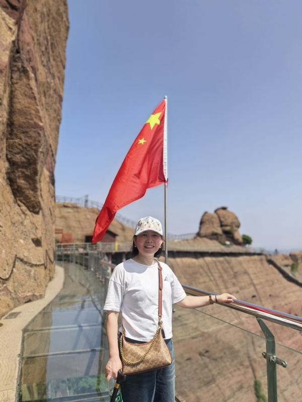 久久的第二张照片--王婆说媒